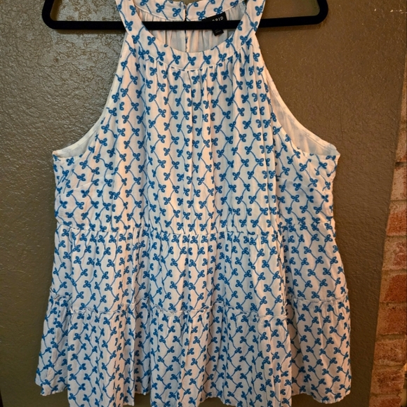 Top - Picture 3 of 5